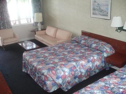 Belleair Village Motel エクステリア 写真
